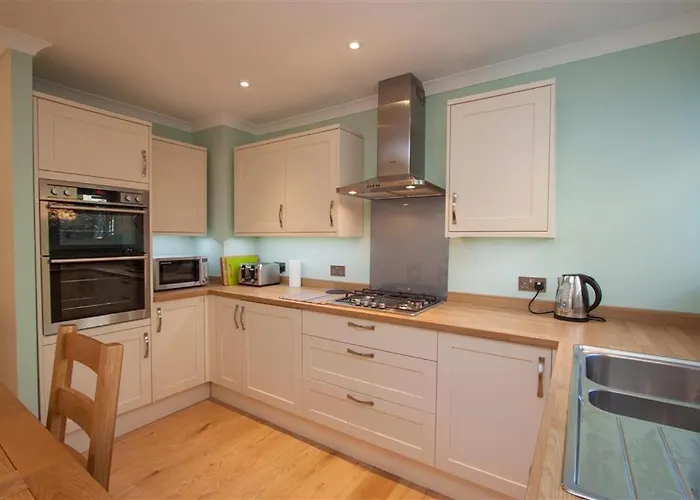 Beckside 度假居 *